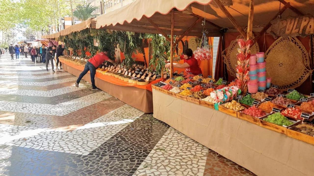 Apartamento Tibi - Centro De Gandia Luaran gambar
